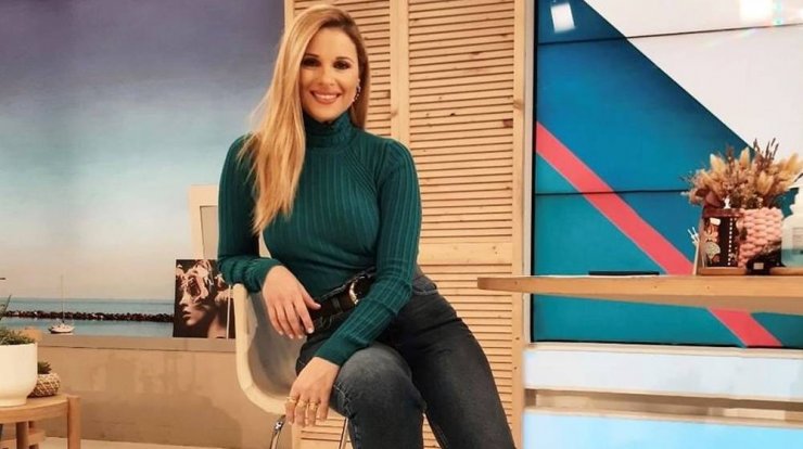 Χριστιάνα Αριστοτέλους: Αυτό το άτομο της οργανώνει την γκαρνταρόμπα! [βίντεο]