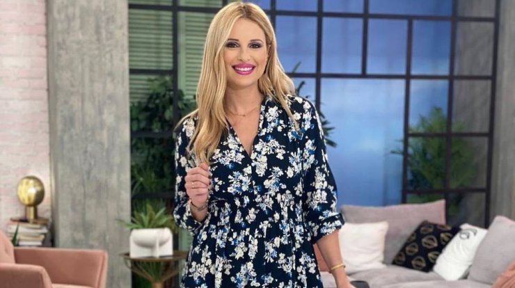 Χριστιάνα Αριστοτέλους: Πήγε στο δημοτικό της στο συνοικισμό και έβαλε τα κλάματα [εικόνες]