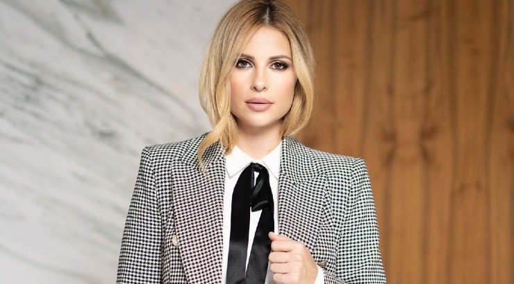 Χριστιάνα Αριστοτέλους: Αποκάλυψε ποιο τραγούδι της αφιέρωσε ο σύζυγός της! [βίντεο]