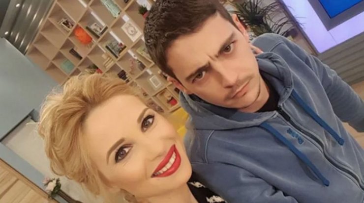 Χριστιάνα Αριστοτέλους: Το απίστευτο περιστατικό που συνέβη σε εκείνην και τον μικρό της αδερφό! [βίντεο]