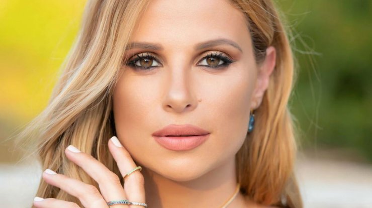 Η Χριστιάνα Αριστοτέλους "καρφώνει" Κύπρια παρουσιάστρια: "Προσπαθούσα να συνεφέρω καλεσμένους που έκλαιγαν"