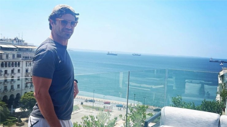 Χρήστος Βασιλόπουλος: Ποζάρει μαζί με τον Antonio Banderas! [εικόνες]