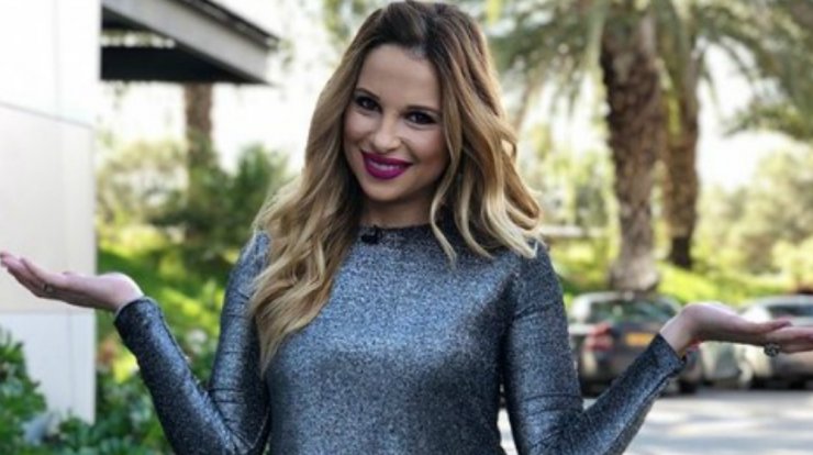 Χριστιάνα Αριστοτέλους: Φόρεσε το ιδανικό φόρεμα για τις γιορτές