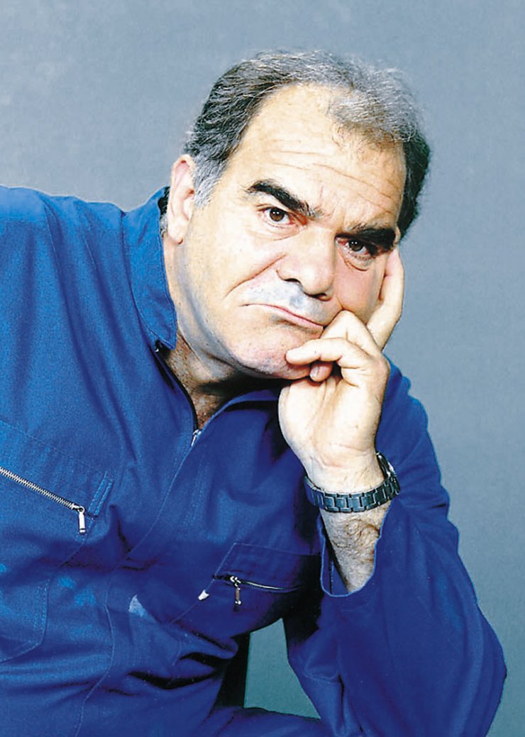 Γιάννης Μποσταντζόγλου: Αποκάλυψε την ηλικία του σε μια συνέντευξη και δεν μπορούσαμε να τον πιστέψουμε!