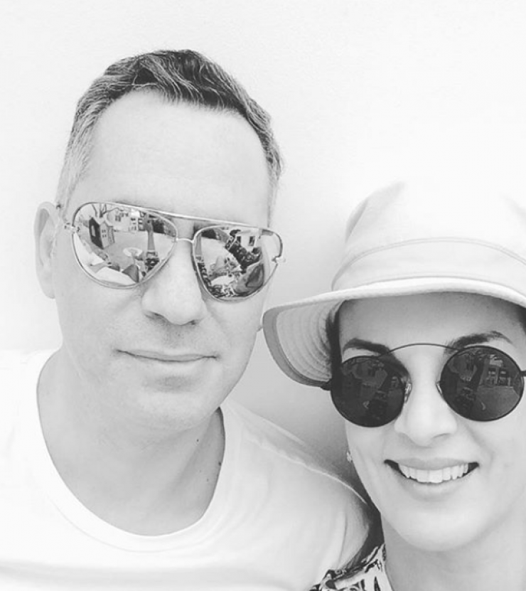 Γιώτα Παπαδοπούλου: Η υπέροχη εικόνα αγκαλιά με τις κόρες της στο κρεβάτι!