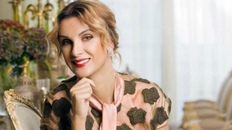 Γιώτα Παπαδοπούλου: Η φωτογραφία με την μητέρα της και τις κόρες της που δεν είχαμε ξαναδεί