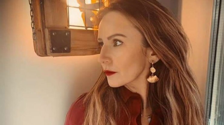 Γιώτα Δαμιανού: Δείτε την να παίζει τένις με τον γείτονα από την αυλή της! [βίντεο]