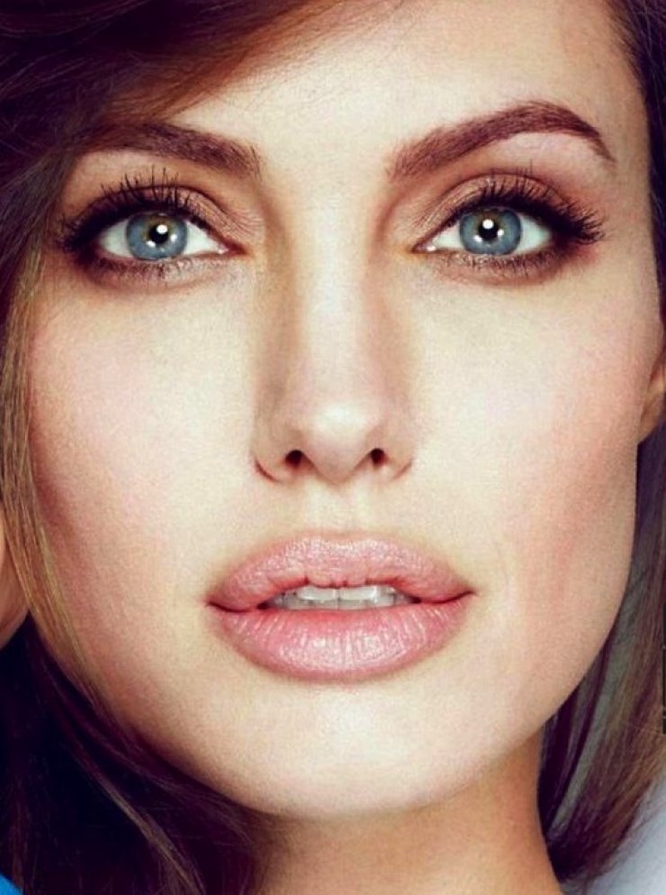 Garbon Peel: Δοκιμάσαμε τη θεραπεία των celebrities [βίντεο]