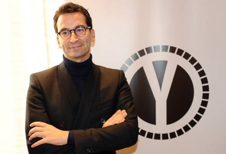 Η «αυτοκρατορία» της Yoox.com στo online shopping