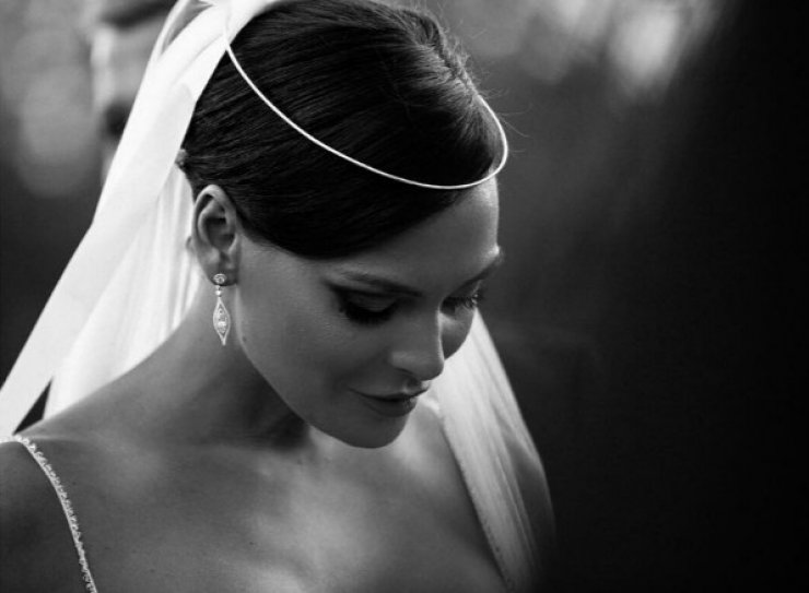 Η στιγμή που δάκρυσε η Υβόννη Μπόσνιακ στο γάμο της! [εικόνα]