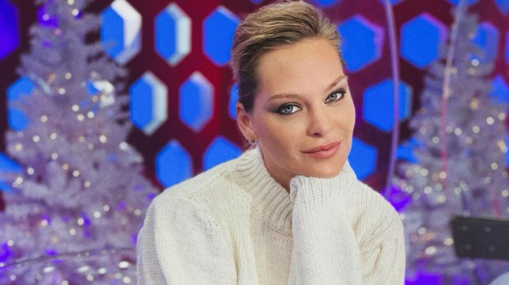 Υβόννη Μπόσνιακ: Οι σκανδαλιές της κόρης της, Ελένης! [βίντεο]