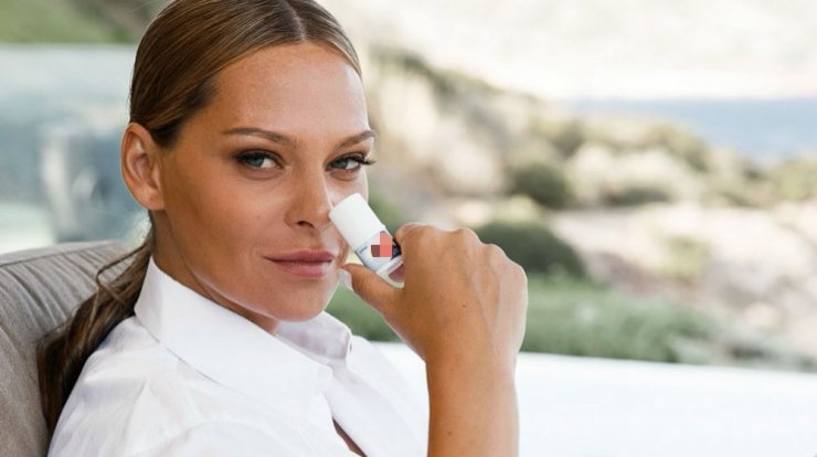 Η Υβόννη Μπόσνιακ παραδίδει μαθήματα natural look σε δύο μόνο κλικ! [εικόνες]