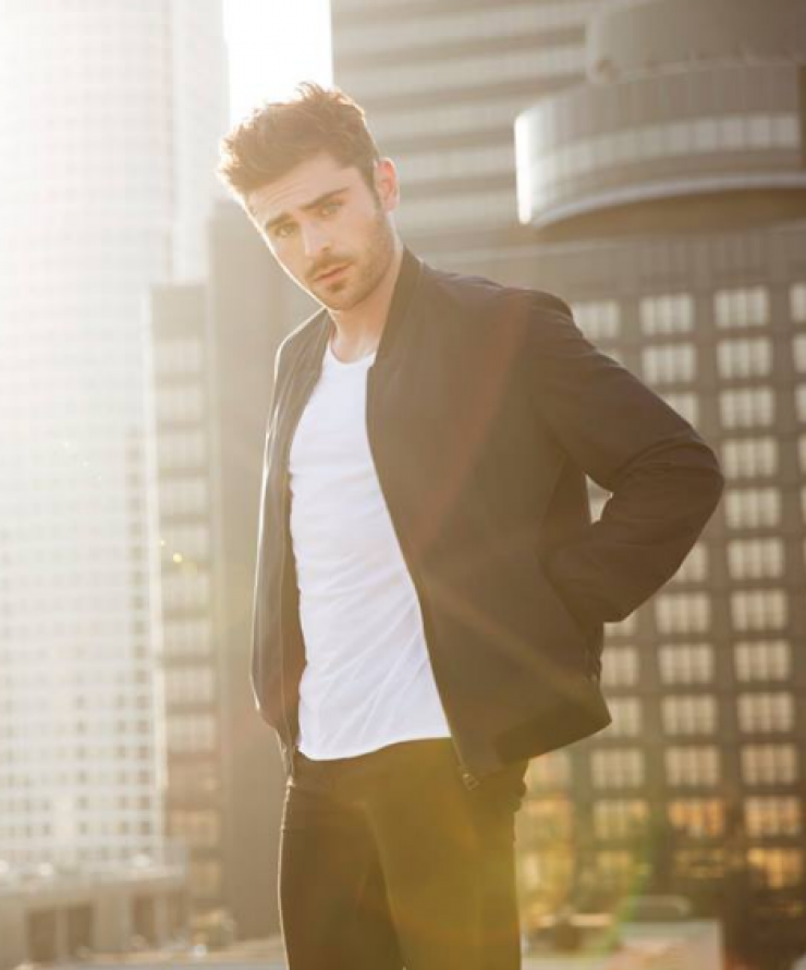 Ο Zac Efron απάντησε στις ερωτήσεις μας ως ο νέος πρεσβευτής του οίκου Hugo!