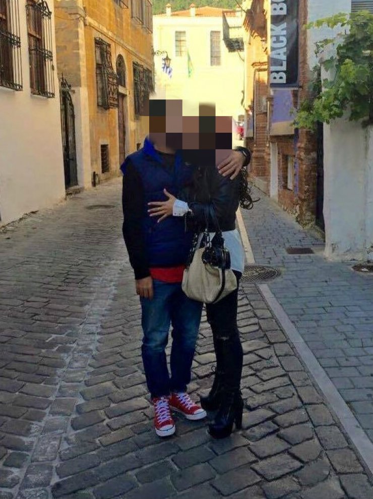 Γνωστός ποδοσφαιριστής ξανά ερωτευμένος πριν πάρει διαζύγιο!