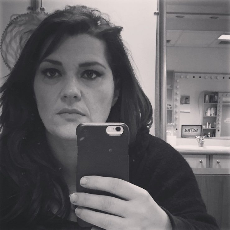 Κατερίνα Ζαρίφη: Δείτε το νέο χρώμα στα μαλλιά της!