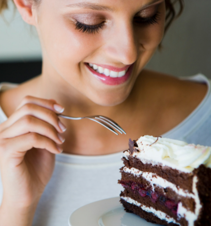 Πώς να χάσετε κιλά αν δεν μπορείτε να κόψετε τη ζάχαρη;