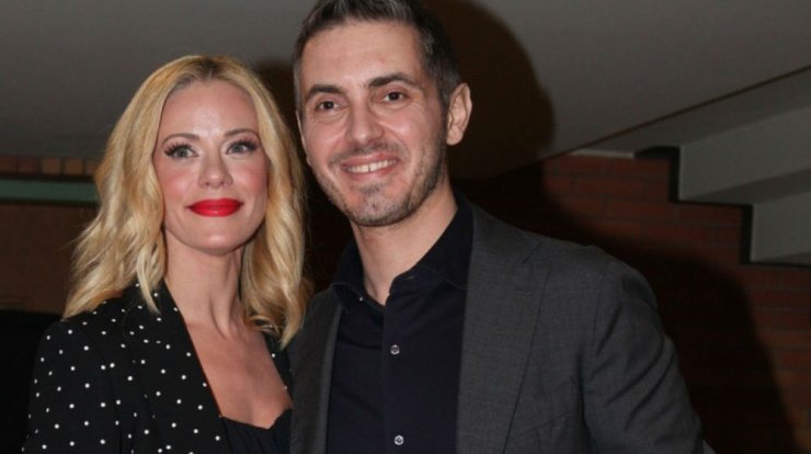 Μιχάλης Χατζηγιάννης – Ζέτα Μακρυπούλια: Πιο διαχυτικοί από ποτέ σε δημόσια έξοδό τους 