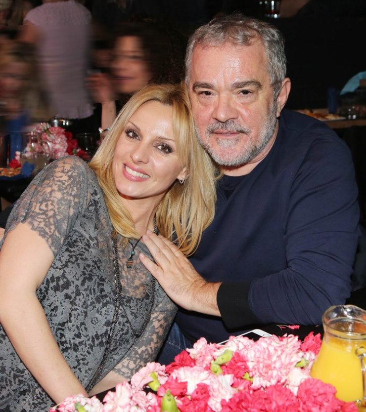 Πέγκυ Ζήνα: «Αν κάποια φλερτάρει τον Γιώργο Λύρα θα της έβγαζα τα μάτια!»