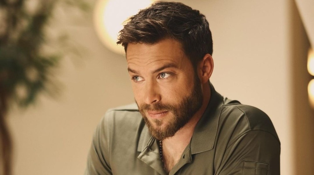 Στέφανος Μιχαήλ: "Μια κοπέλα πήρε βλεφαρίδα από το πρόσωπο μου και την κράτησε"