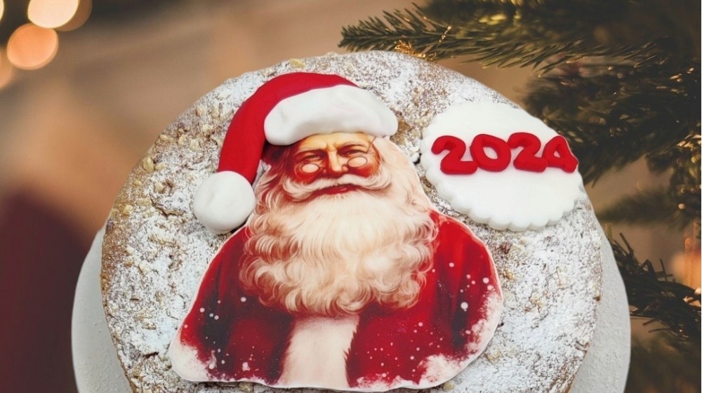 Βρήκαμε στην αγορά την πιο νόστιμη και εντυπωσιακή βασιλόπιτα 