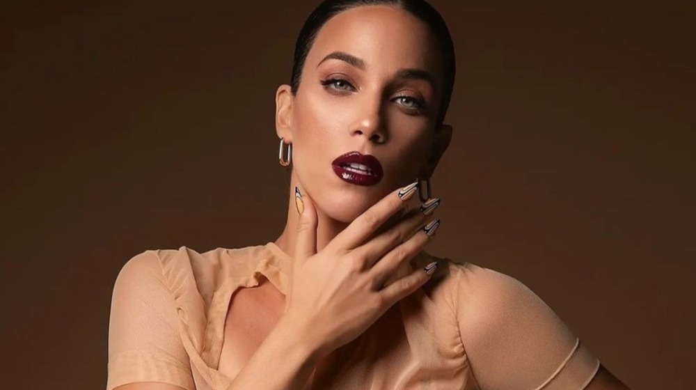 Κατερίνα Στικούδη: "Γεννάω από στιγμή σε στιγμή"