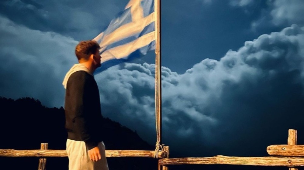 Σε θανατηφόρο τροχαίο ενεπλάκη γνωστός Έλληνας νεαρός τραγουδιστής [βίντεο]