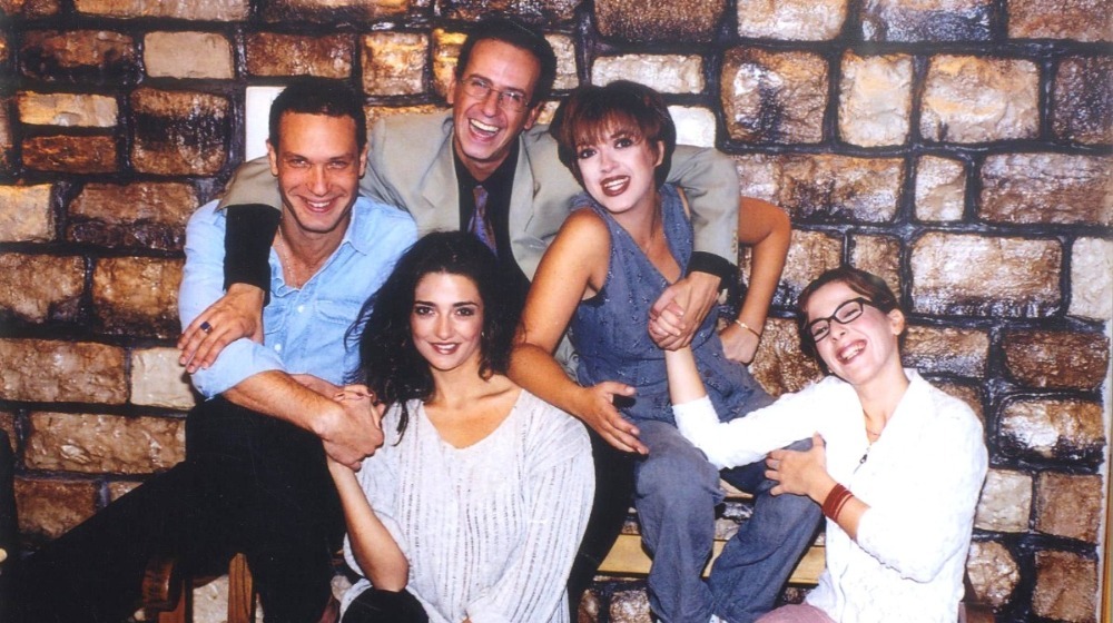 Ηθοποιός του Κωνσταντίνου και Ελένης συνελήφθη ως μέλος σπείρας που έκλεβε αμάξια - Στην κατοχή του και όπλα [βίντεο]