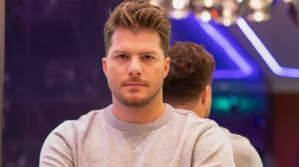 Λούκας Γιώρκας: Τον είδαμε να κάνει pilates [εικόνα]