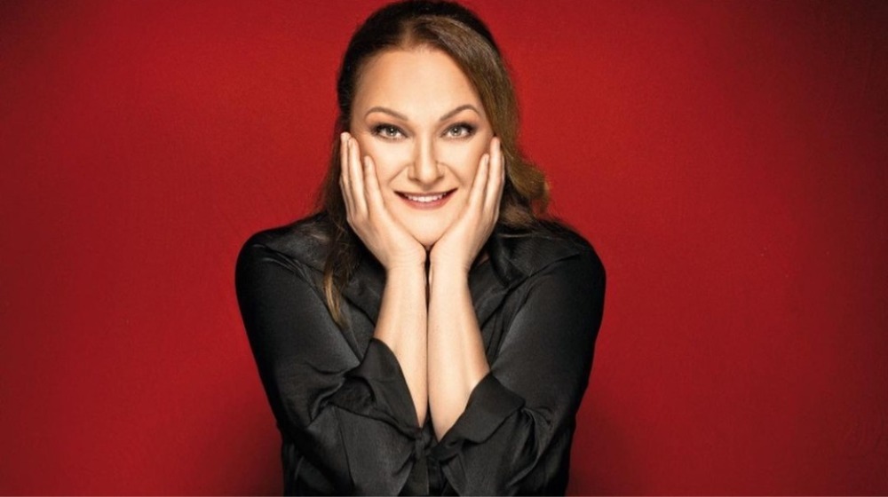 Ρένια Λοϊζίδου: "Δεν πιστευώ στον Θεό, έναν γέροντα με μούσια που μας παρακολουθεί και τιμωρεί"