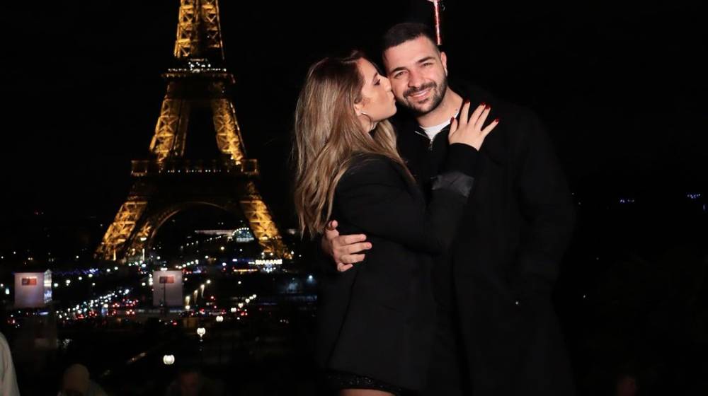 Χάρης Παπαθεοχάρους: Έκανε πρόταση γάμου στη σύντροφό του στο πιο ονειρεμένο σκηνικό [εικόνες]